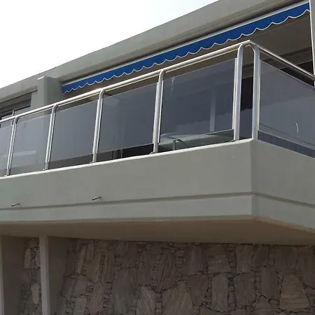 Flamboyan Apartment *